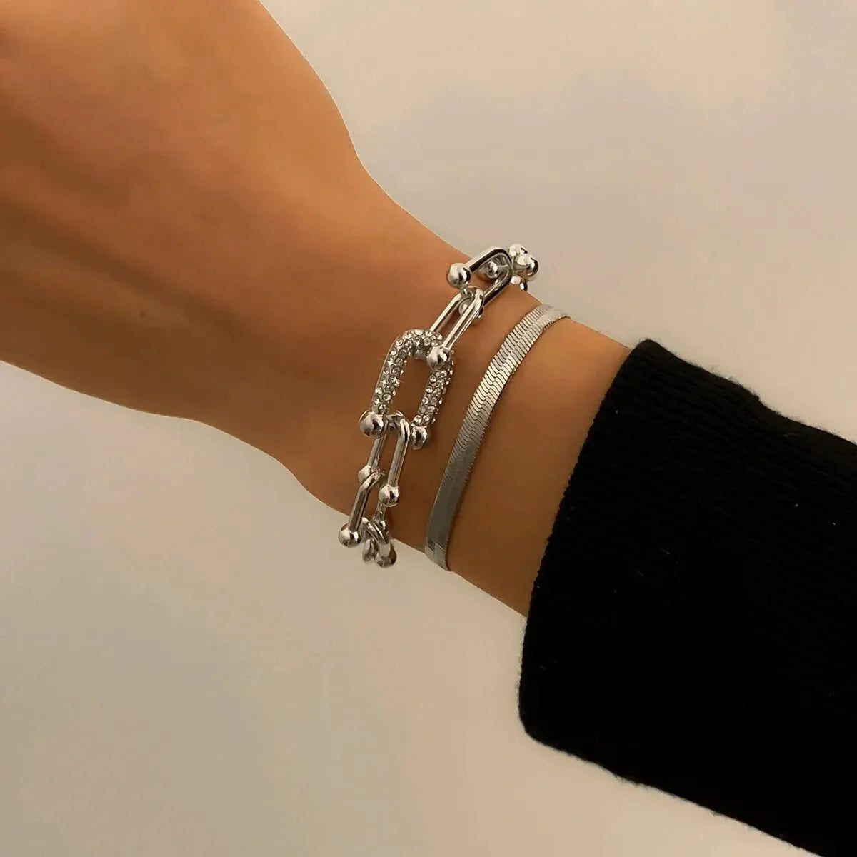 2pc Silver Statement Chain Bracelet Set with Zircon Accents - Minimalist Herringbone Design 2