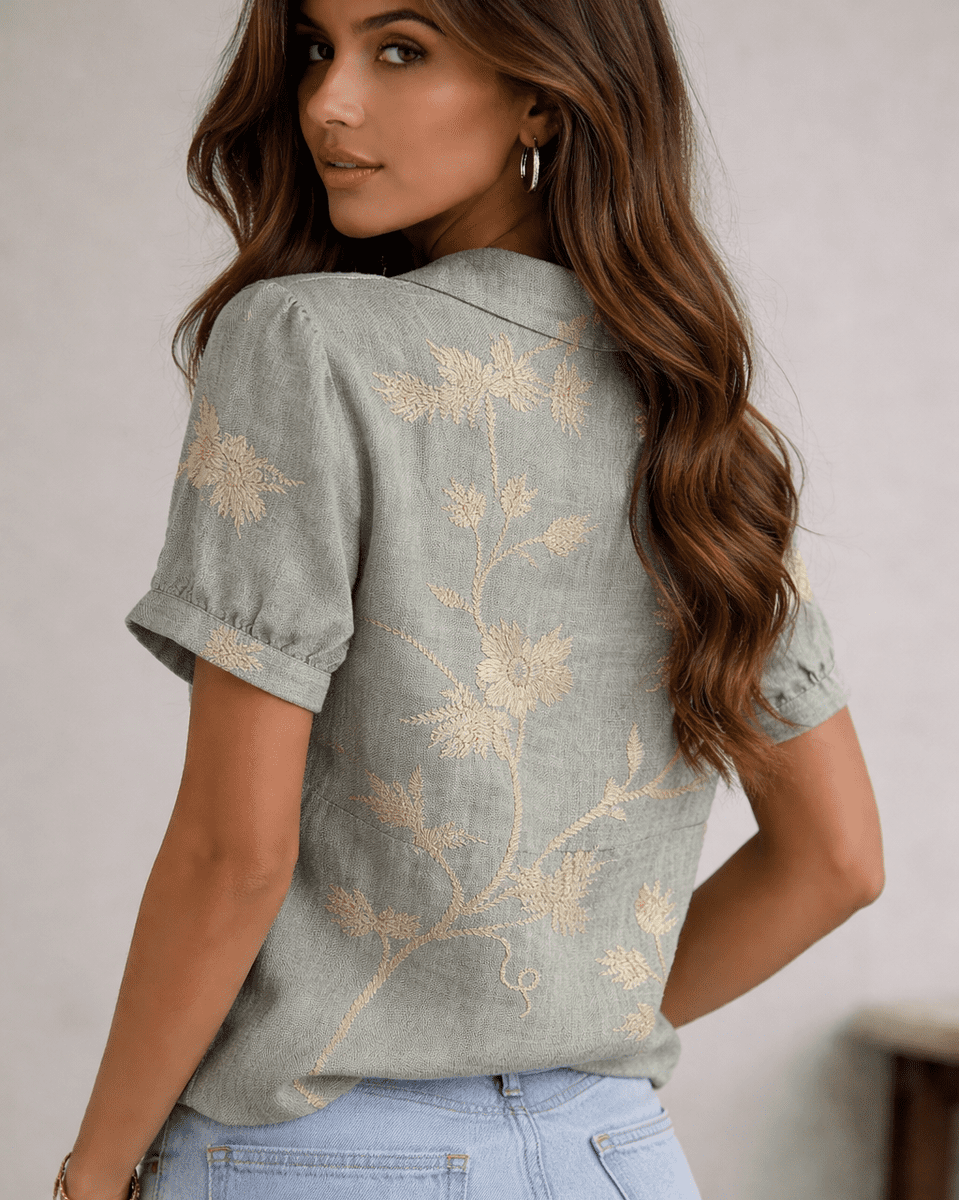 Chic Vintage Floral Print Womens Blouse - Short Sleeves & Turn-Up Collar Summer Top 2
