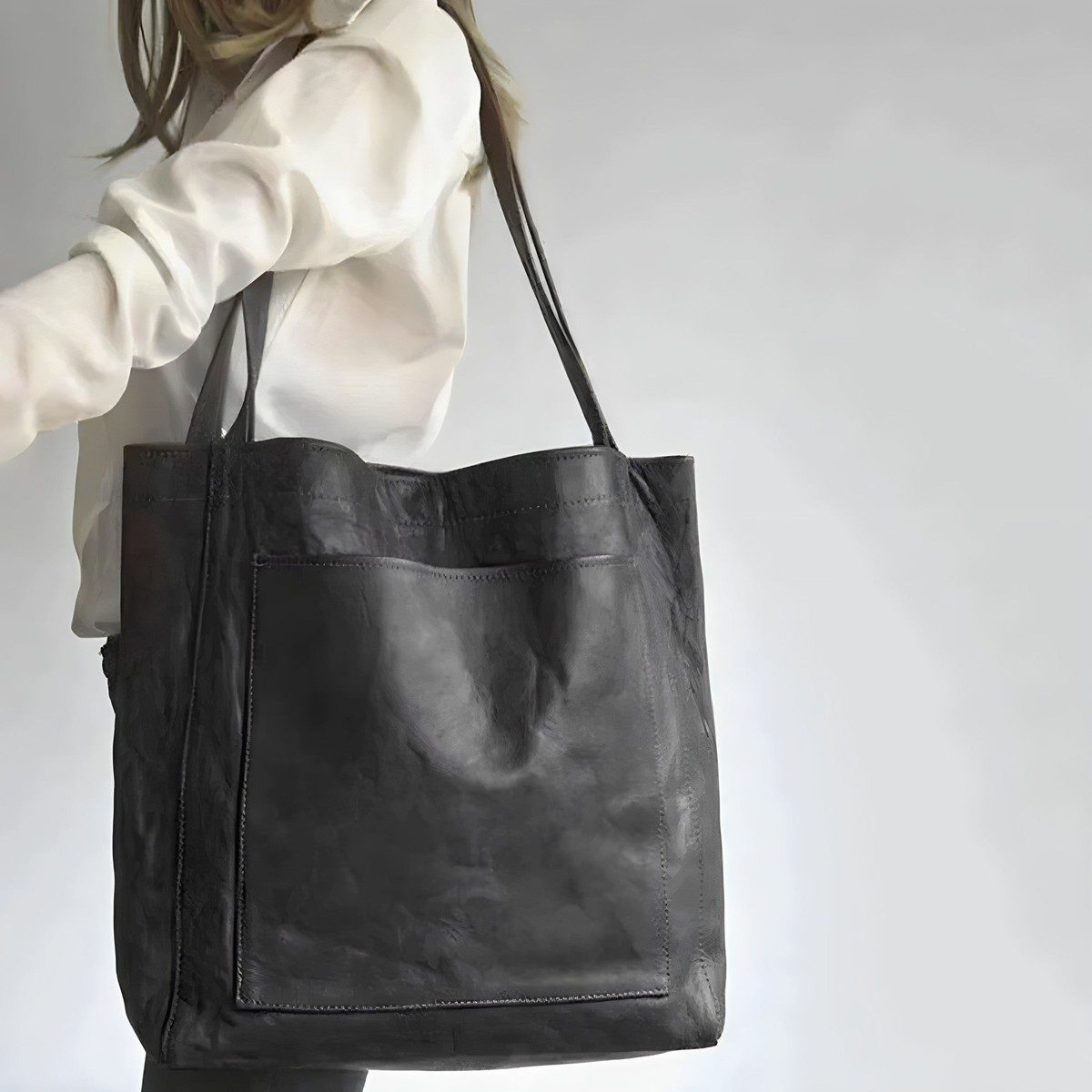 Elegant Genuine Leather Women's Handbag with Spacious Interior and Organized Design 3