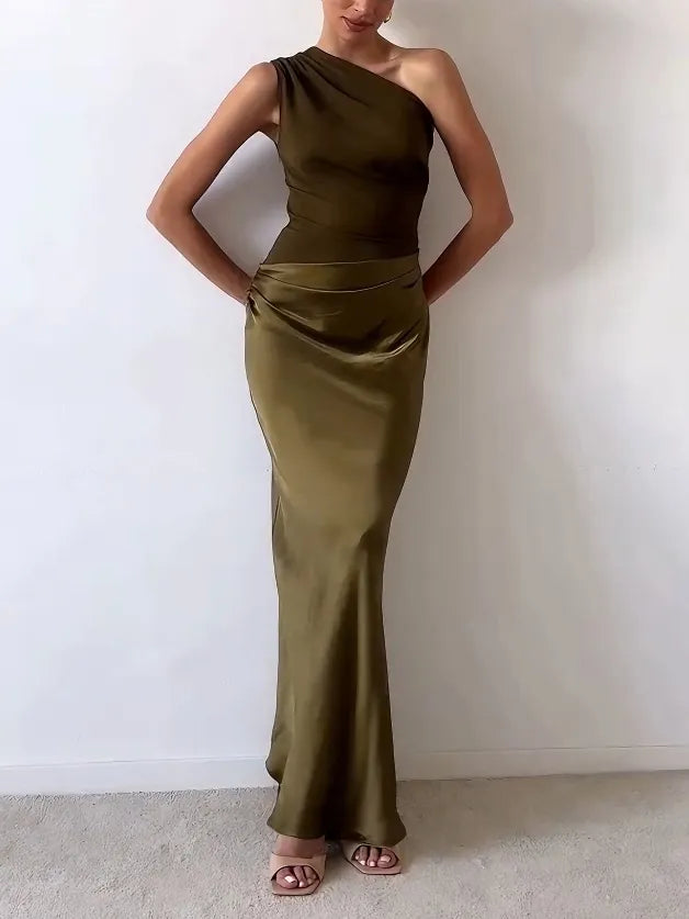 Elegant One Shoulder Neck Pleated Maxi Dress for Women - Long Plus Size Options 7