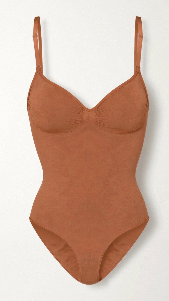 Elegant Seamless Shapewear Bodysuit with V-Notch Neckline & Targeted Support 5