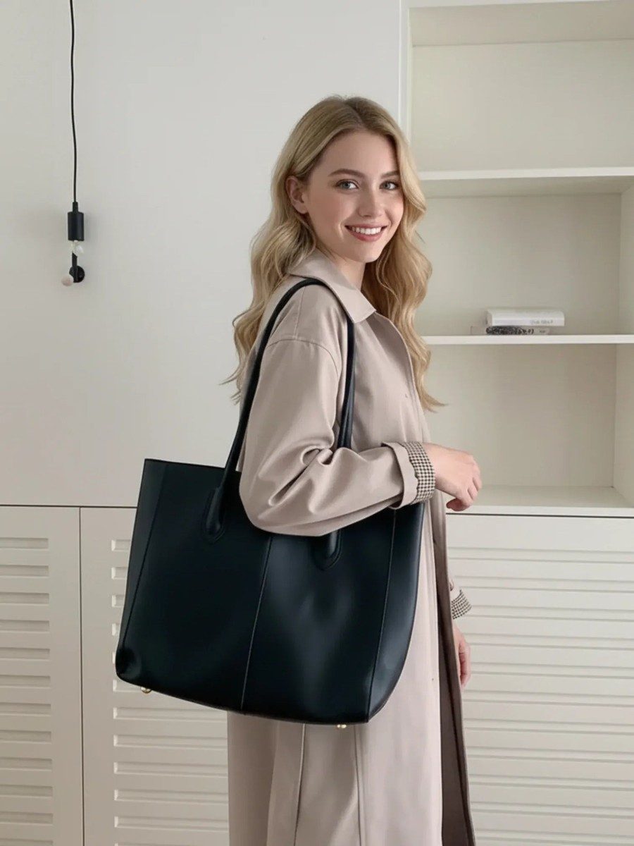 Elegant Structured Vegan Leather Tote Bag for Modern Professionals 3