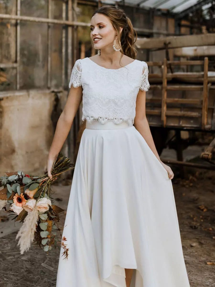 Elegant Two-Piece Bridal Gown - Lace Top & Flowing Maxi Skirt for Weddings 1