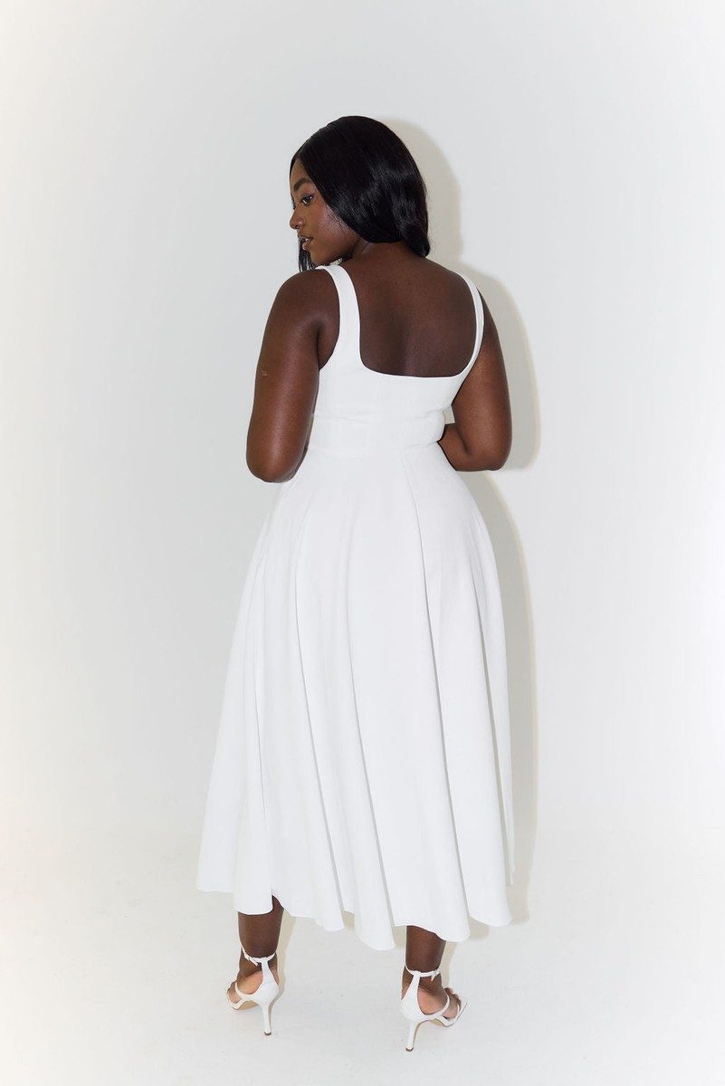 Elegant Women's Midi Dress - Flattering Cinched Waist & Flowing Skirt for Summer Events 5
