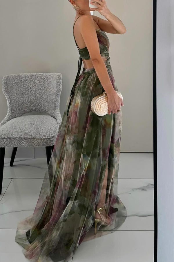 Elegant Women's V-Neck Floral Maxi Dress - Lightweight Summer Dress for Special Occasions 1