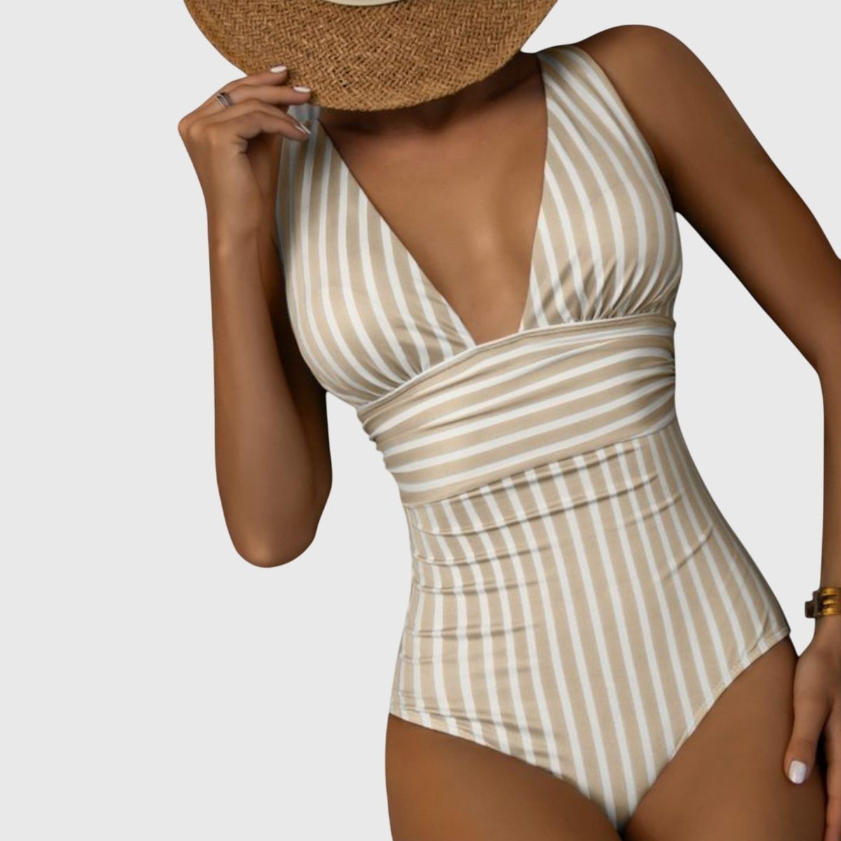 Women's Striped V-Neck One-Piece Swimsuit - Flattering Swimwear for Summer 1